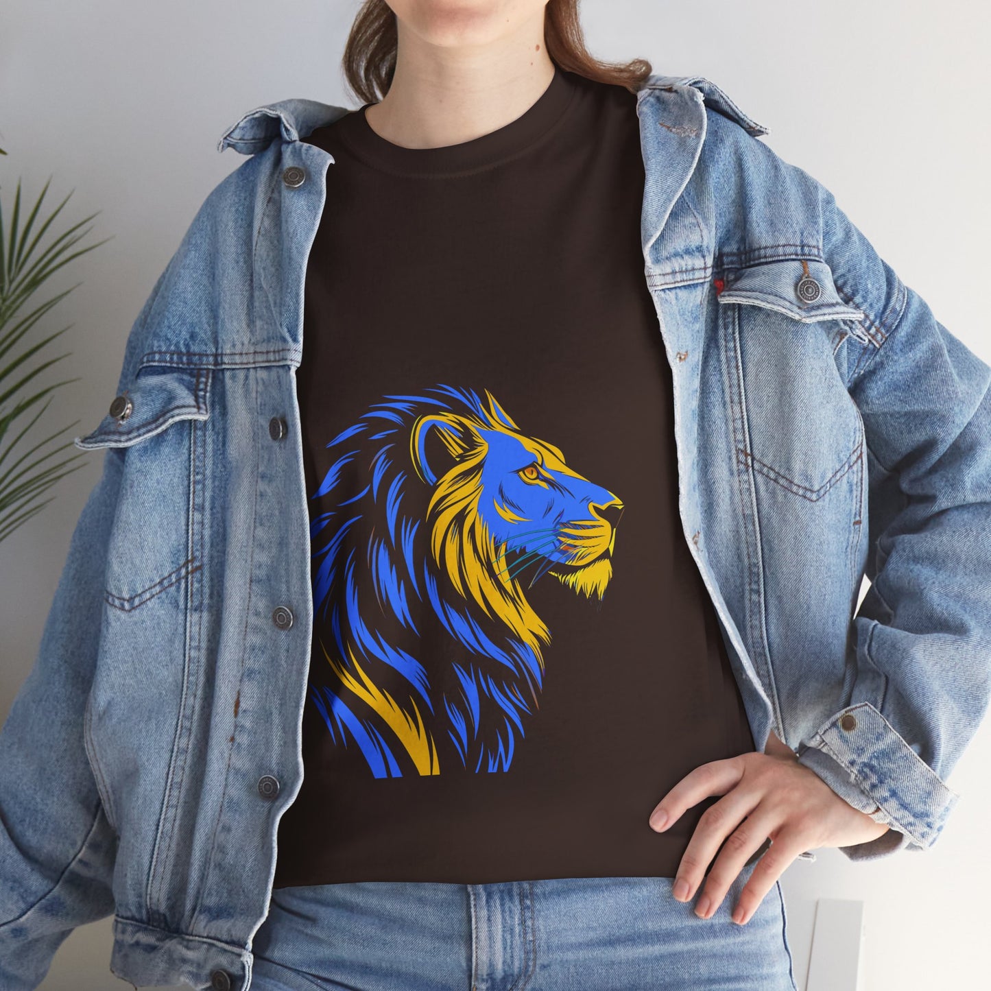 Stylish Lion Graphic Tee for Animal Lovers, Unisex Heavy Cotton T-Shirt, Casual Wear, Birthday Gift, Nature Lover's Top, Unique Design